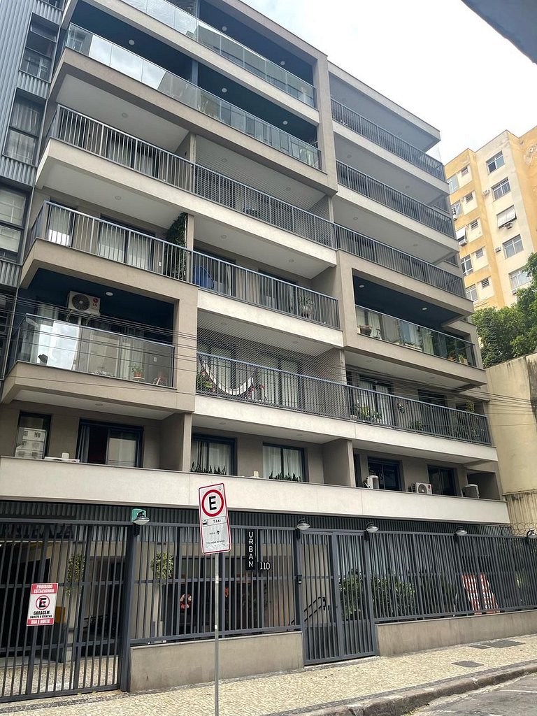 Se hospede no coração da boemia